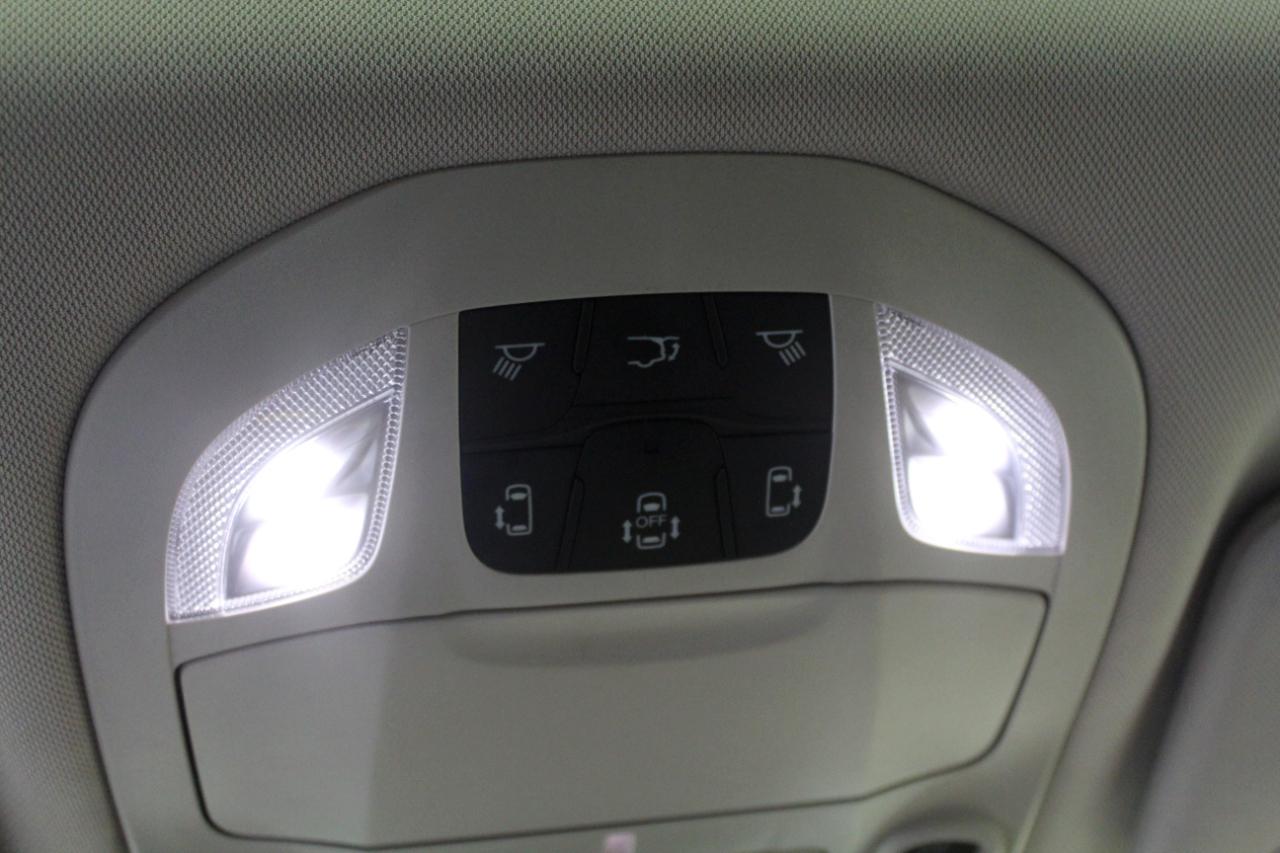 Chrysler Pacifica Limited FWD 2018