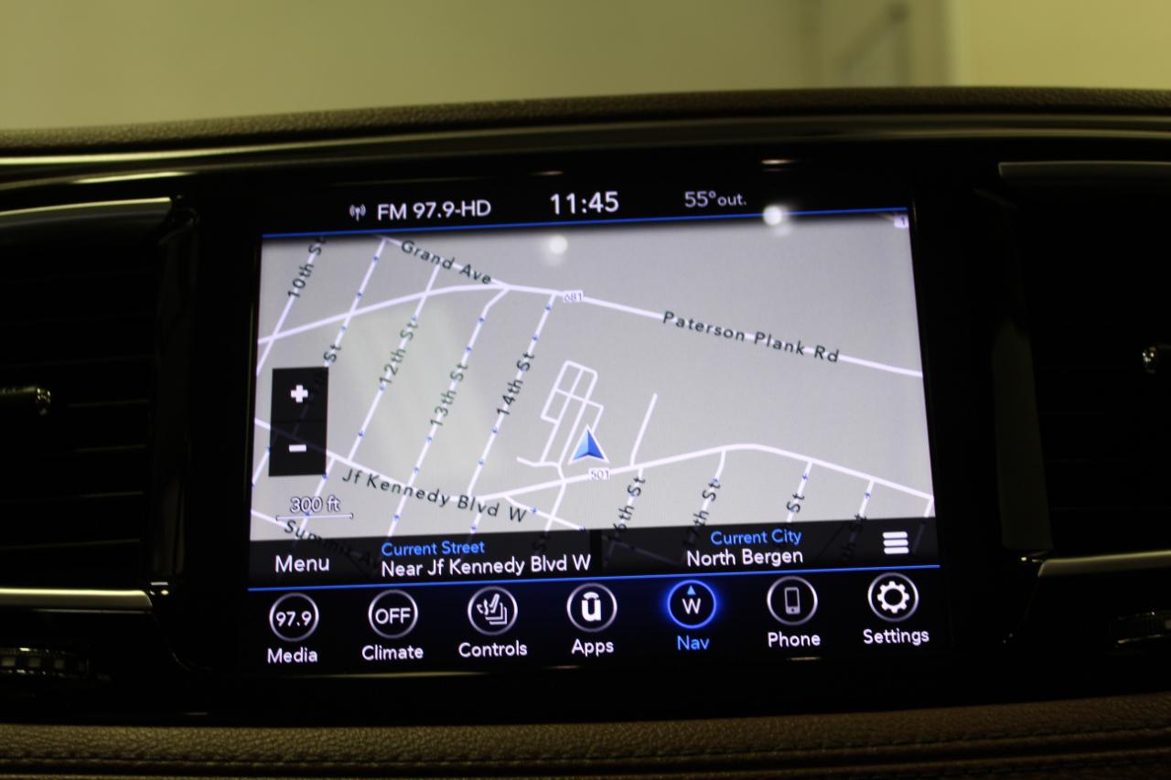 Chrysler Pacifica Limited FWD 2018