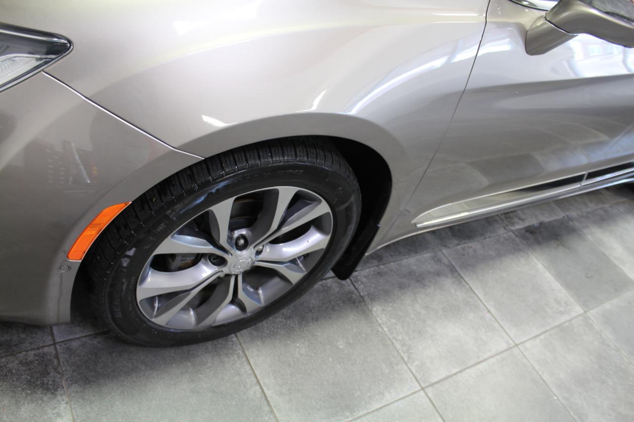 Chrysler Pacifica Limited FWD 2018