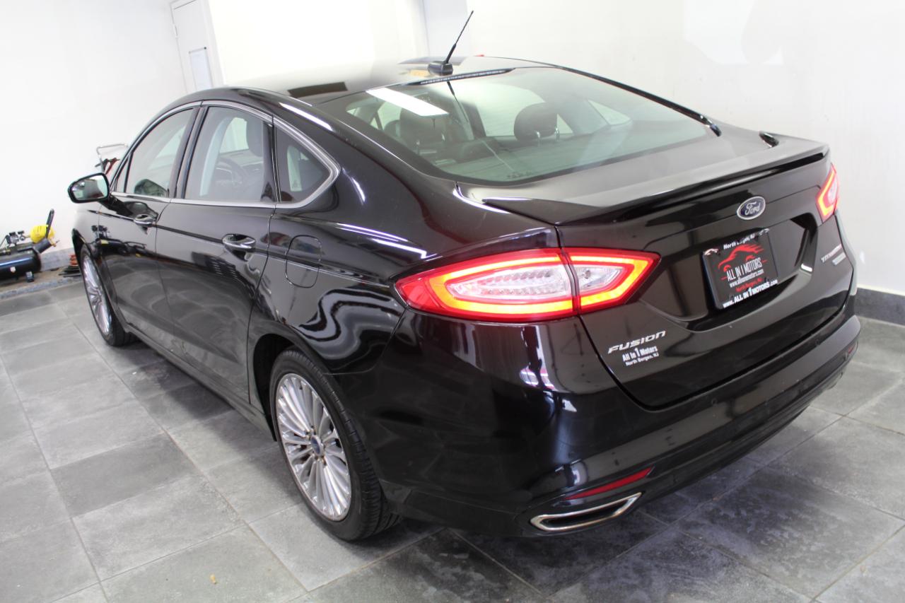 Ford Fusion 4dr Sdn Titanium FWD 2014