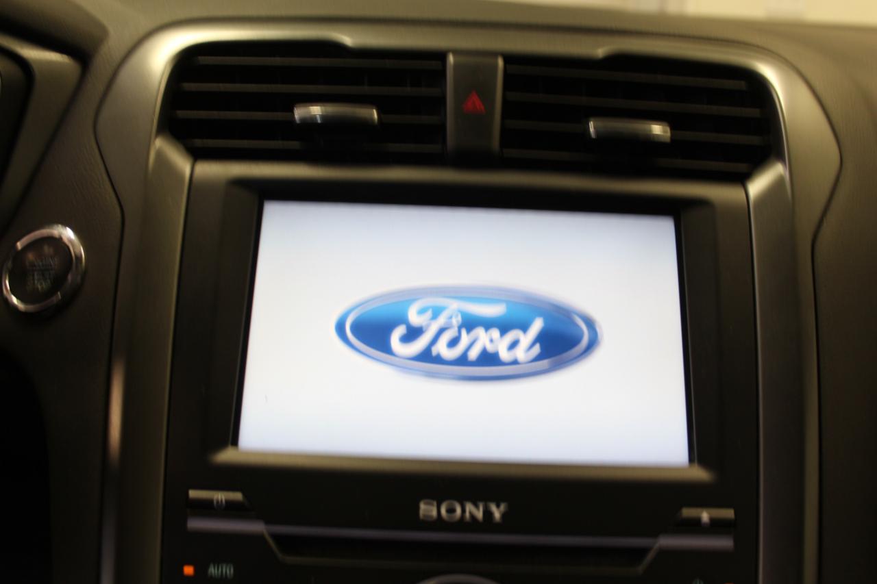 Ford Fusion 4dr Sdn Titanium FWD 2014