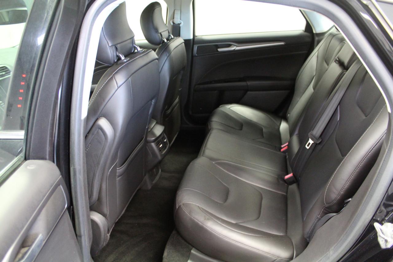 Ford Fusion 4dr Sdn Titanium FWD 2014