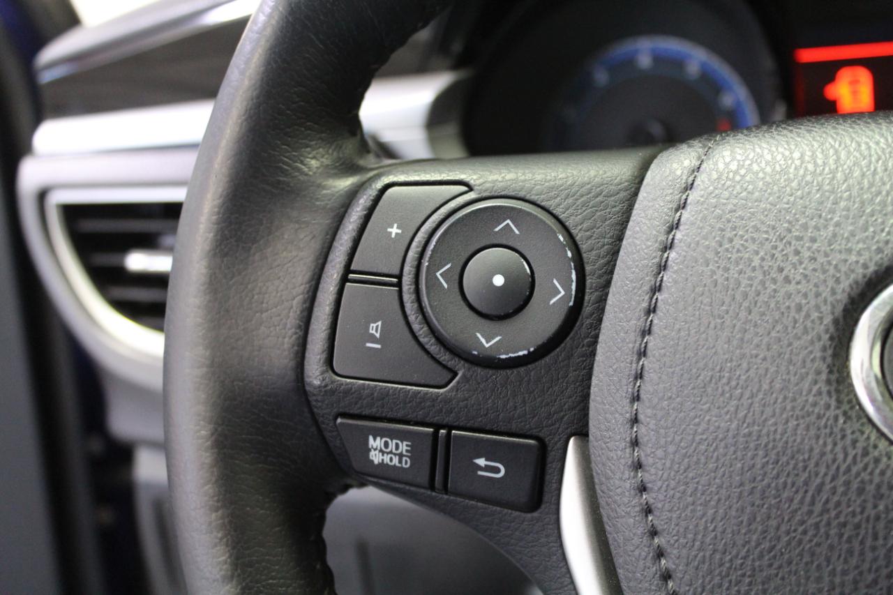 Toyota Corolla 4dr Sdn CVT S (Natl) 2016