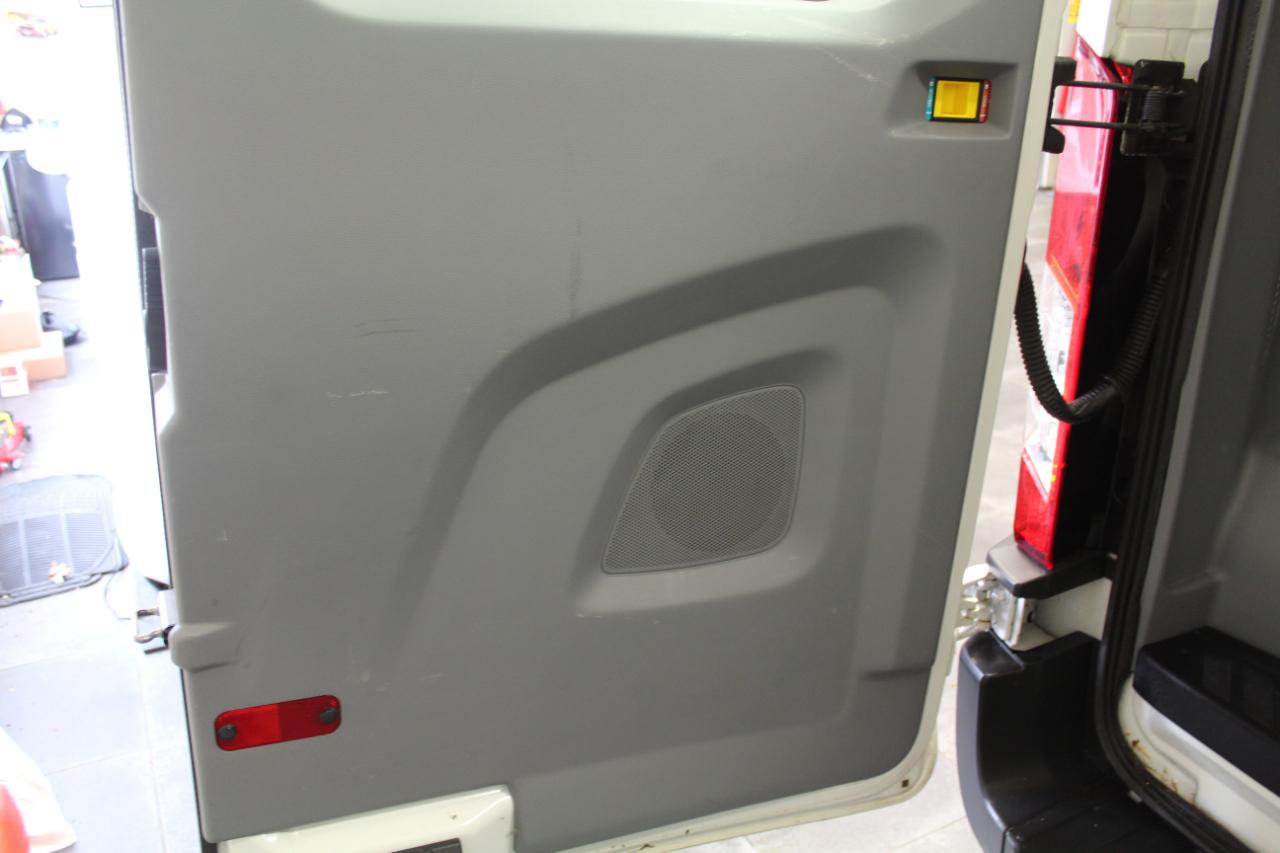 Ford Transit Wagon T-350 148" Low Roof XL Sliding RH Dr 2016