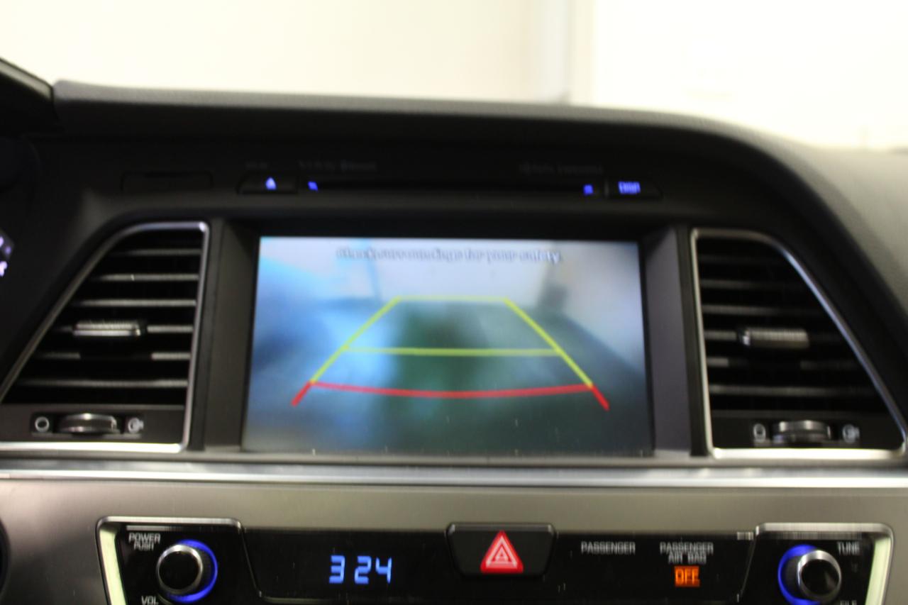 Hyundai Sonata 4dr Sdn 2.4L Limited PZEV 2015