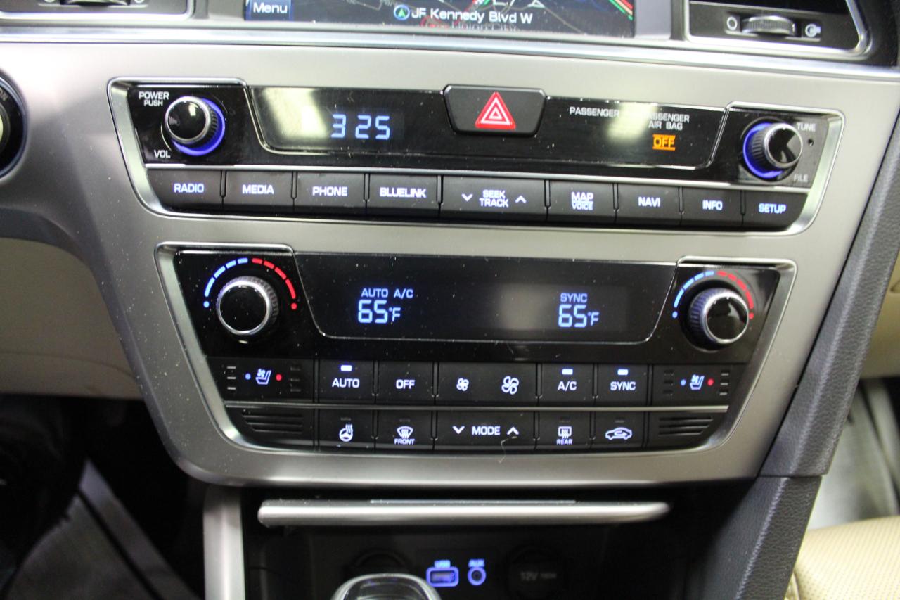 Hyundai Sonata 4dr Sdn 2.4L Limited PZEV 2015