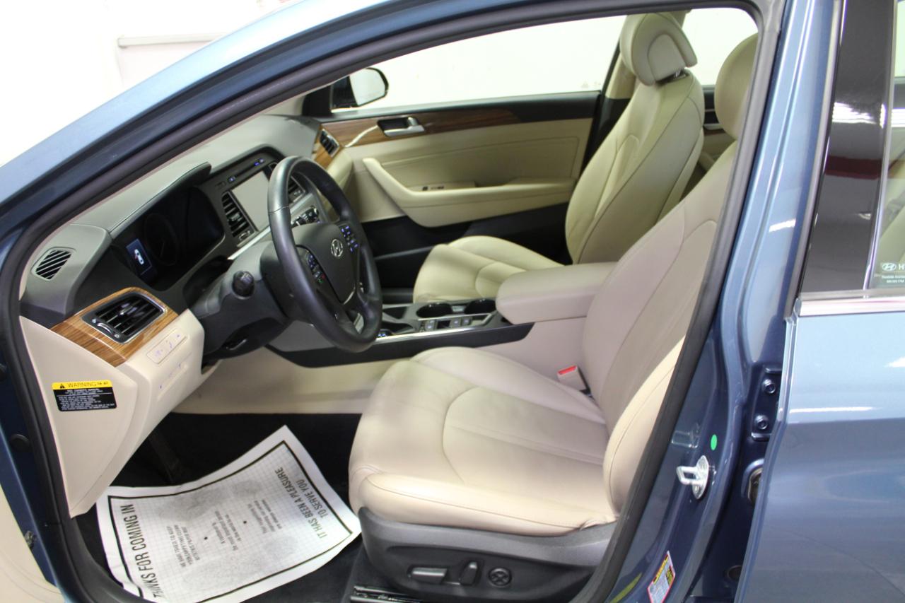 Hyundai Sonata 4dr Sdn 2.4L Limited PZEV 2015