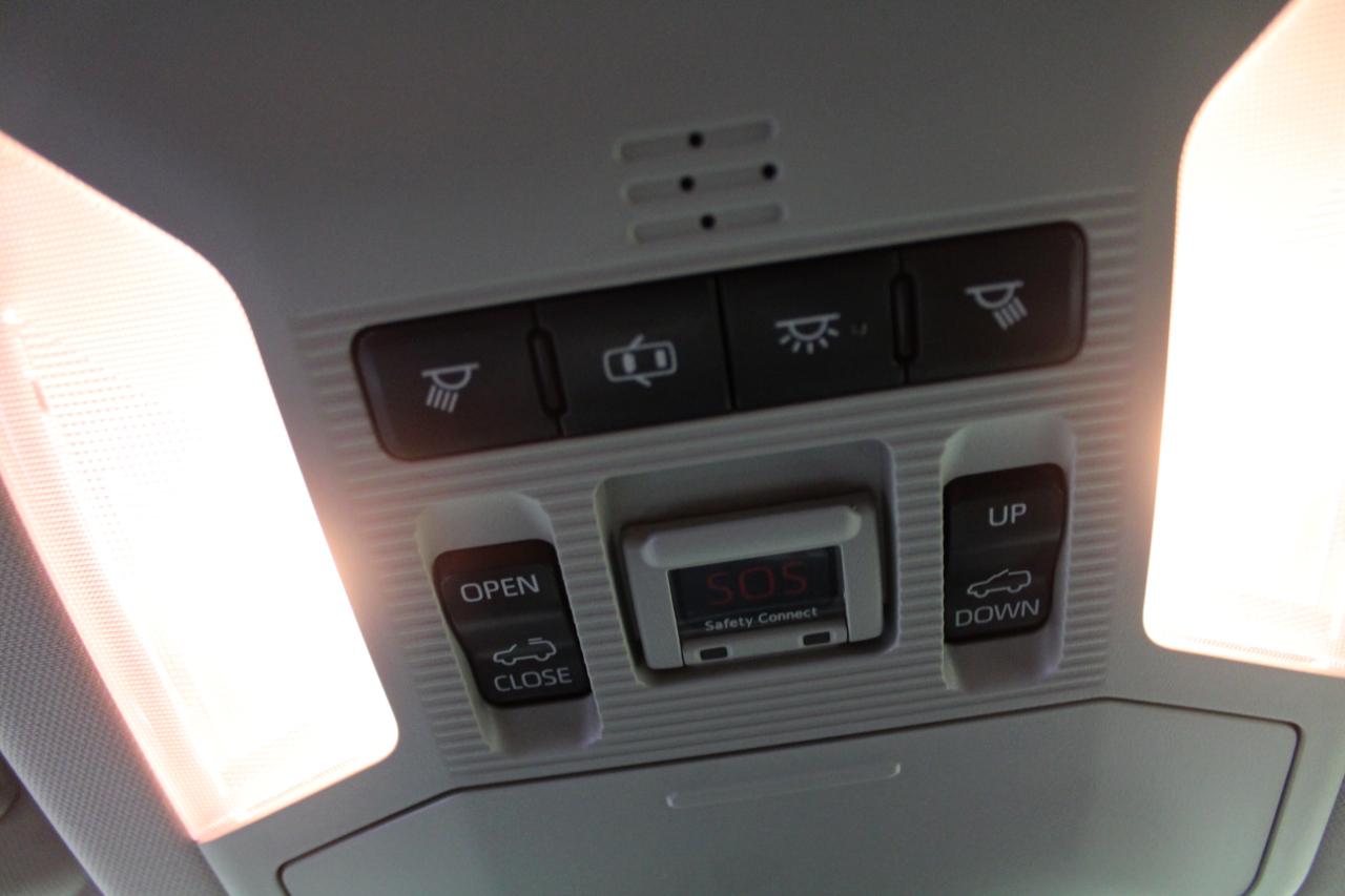 Toyota RAV4 XLE Premium AWD (Natl) 2019