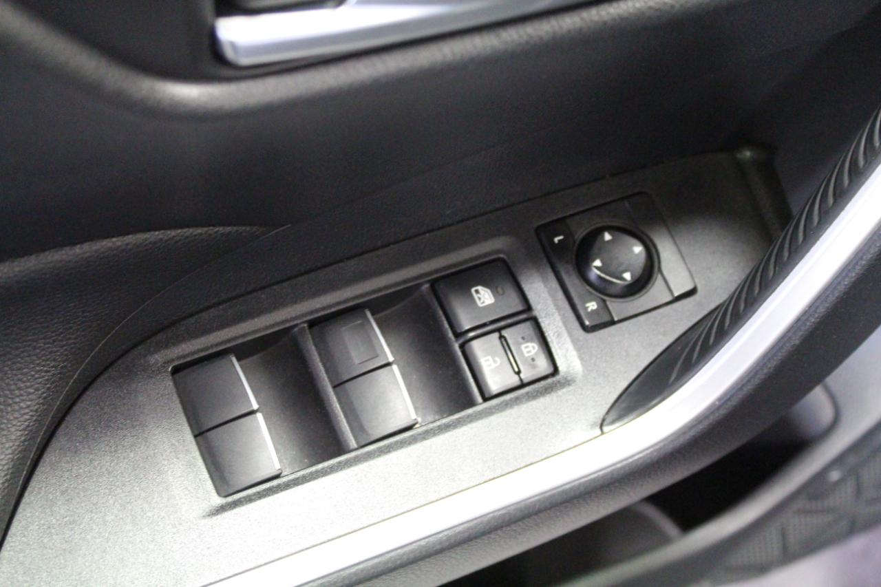 Toyota RAV4 XLE Premium AWD (Natl) 2019