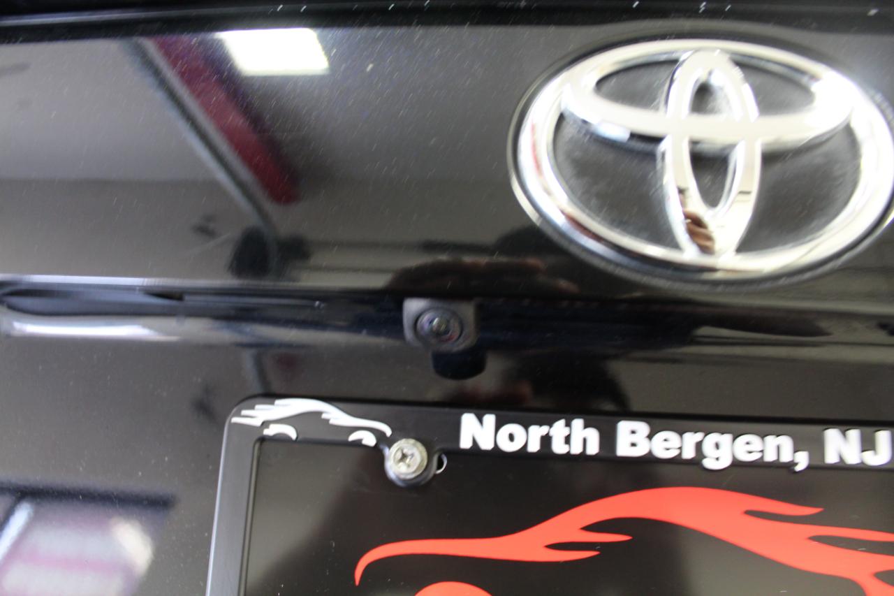 Toyota RAV4 XLE Premium AWD (Natl) 2019