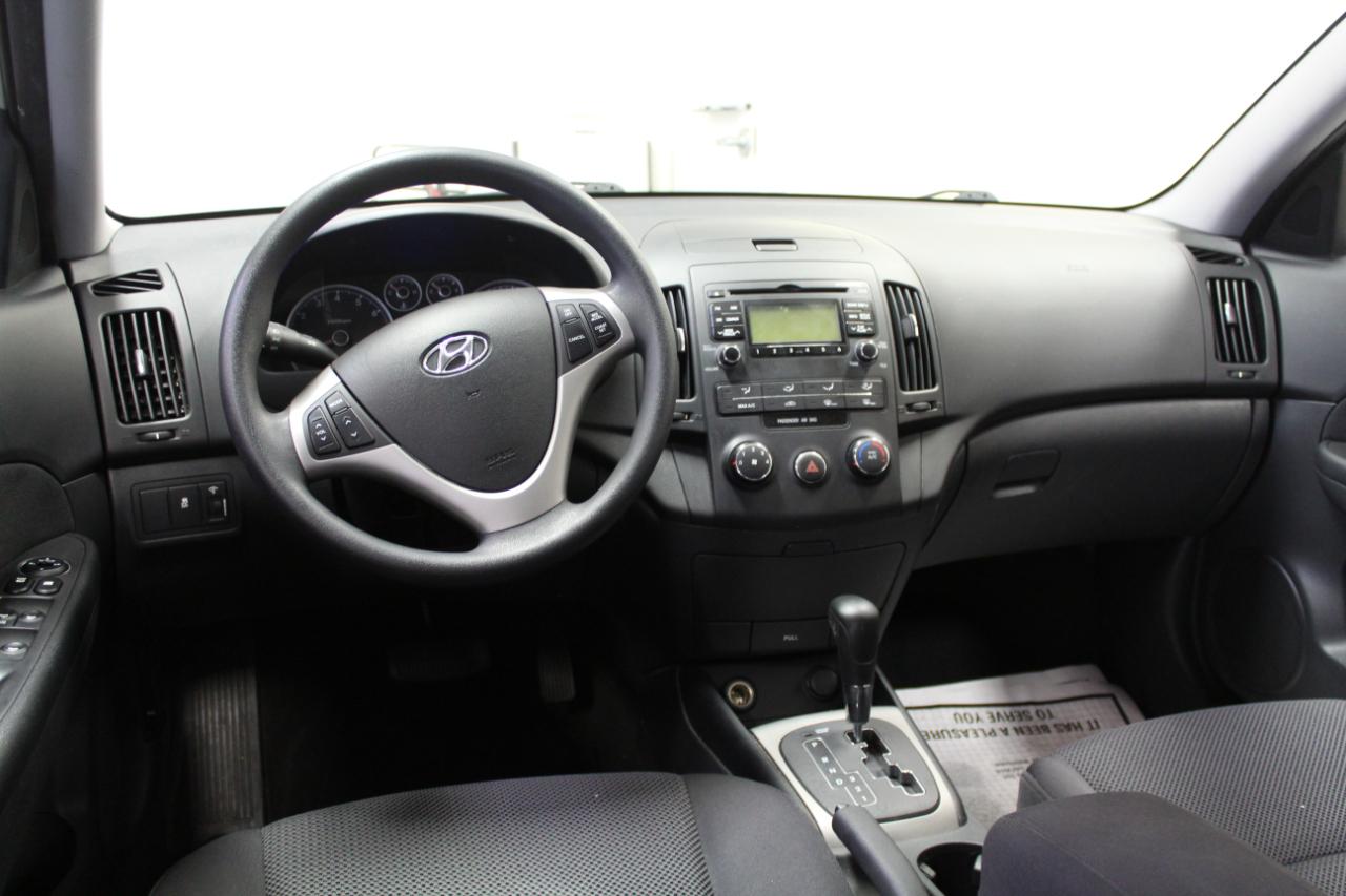 Hyundai Elantra Touring 4dr Wgn Auto GLS 2012