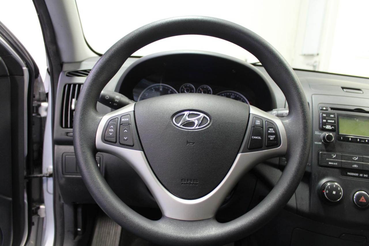 Hyundai Elantra Touring 4dr Wgn Auto GLS 2012