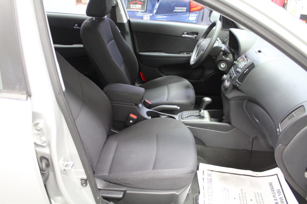 Hyundai Elantra Touring 4dr Wgn Auto GLS 2012