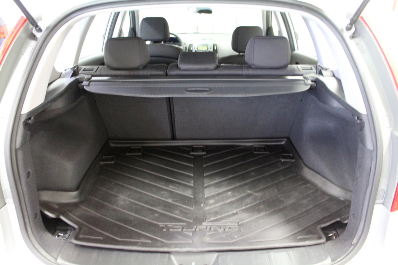Hyundai Elantra Touring 4dr Wgn Auto GLS 2012
