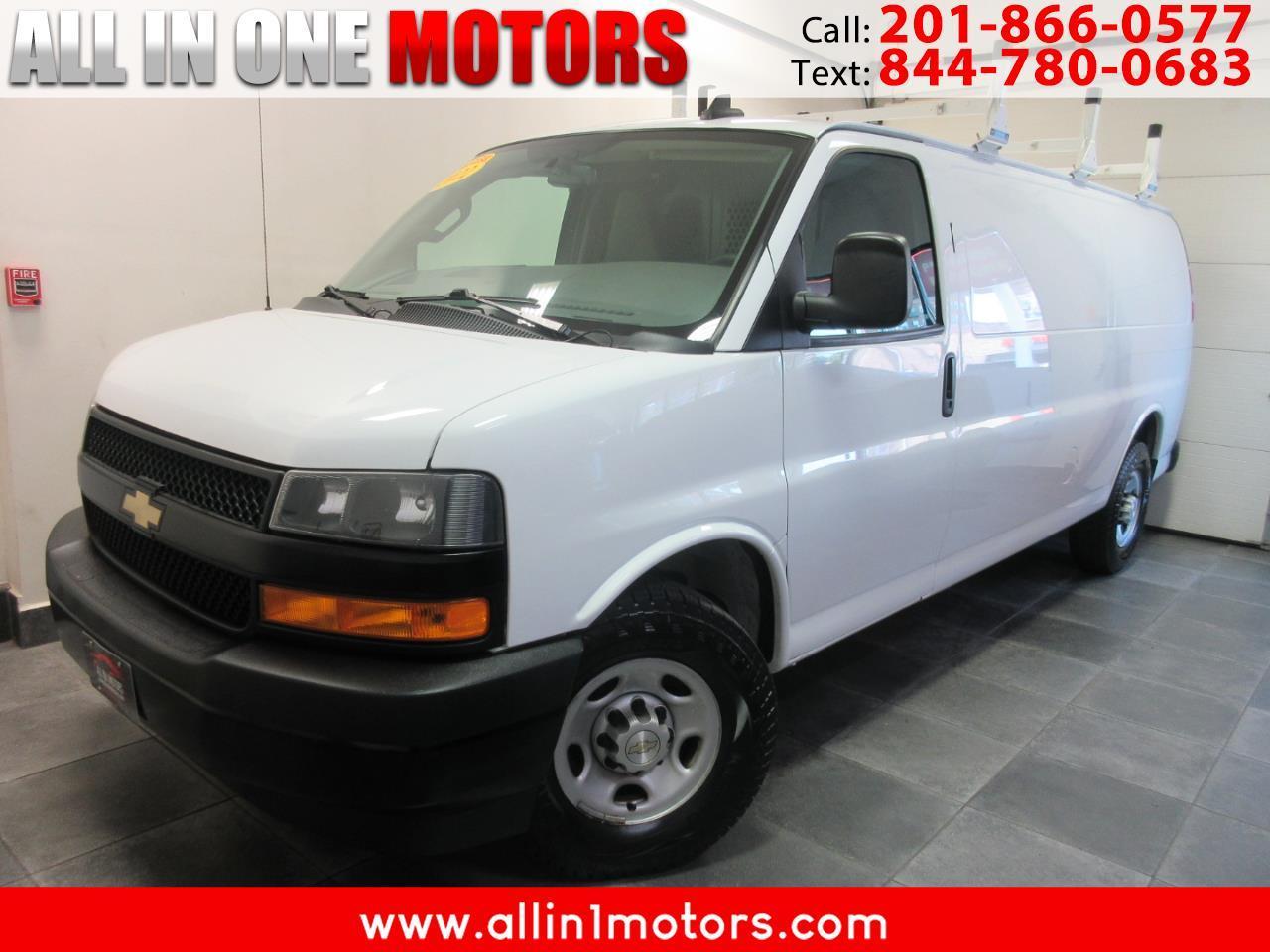 2022 Chevrolet Express 3500 