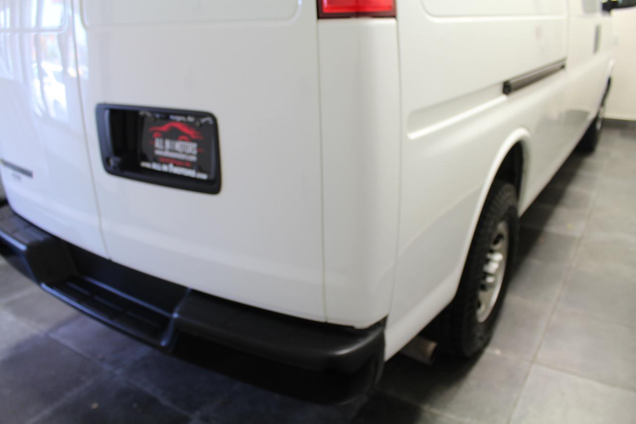Chevrolet Express 3500  2022