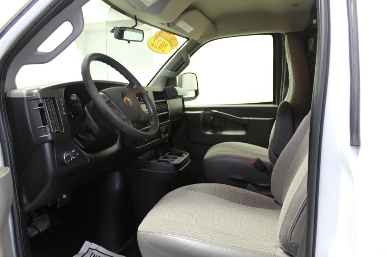 Chevrolet Express 3500  2022