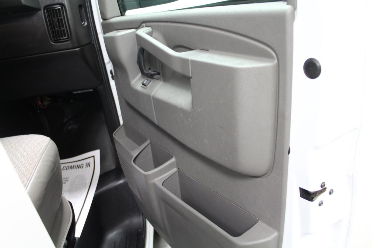 Chevrolet Express 3500  2022