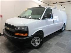 2022 Chevrolet Express 3500 