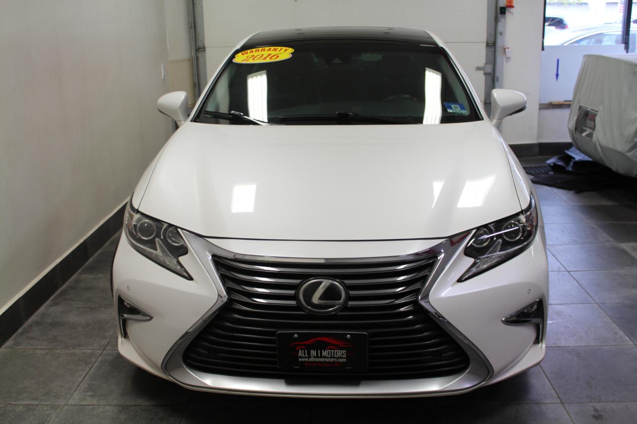 Lexus ES 350 4dr Sdn 2016