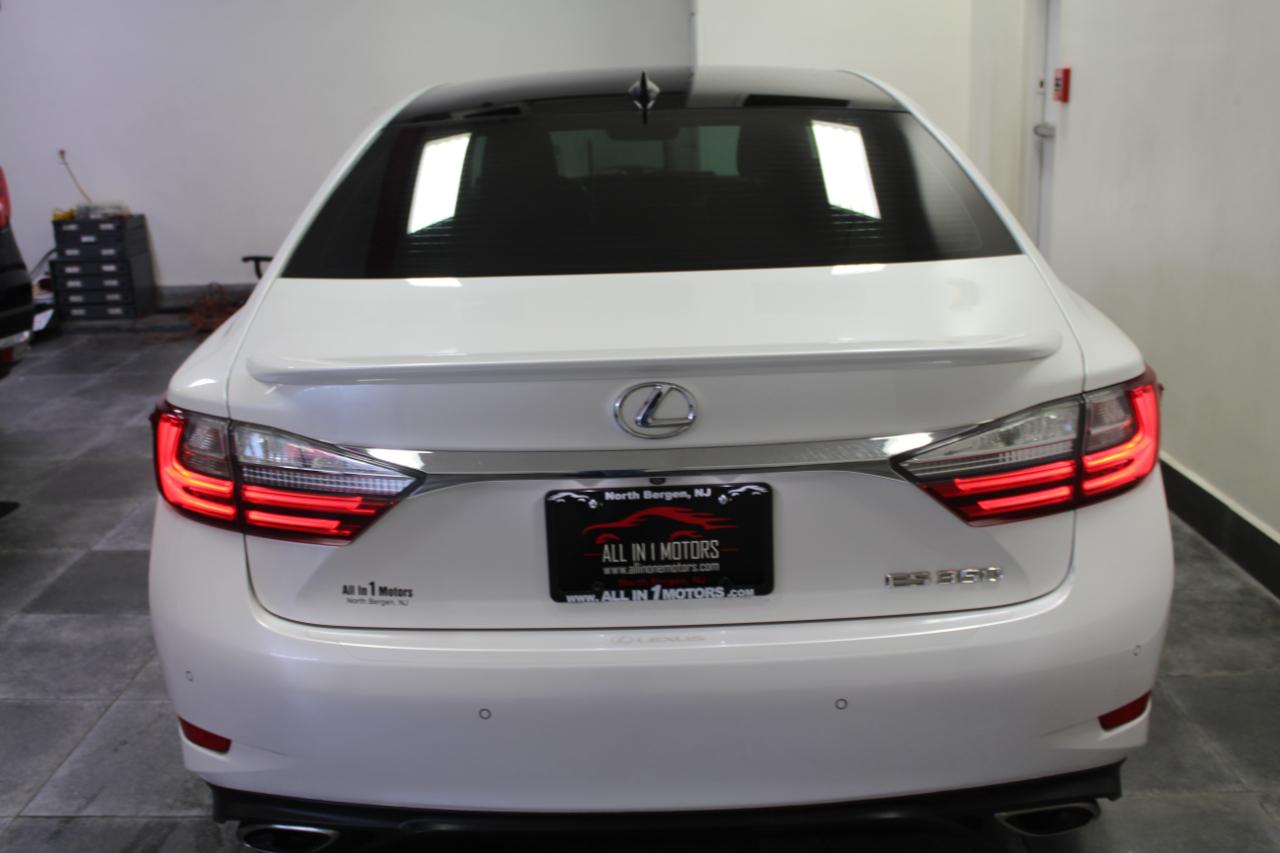 Lexus ES 350 4dr Sdn 2016