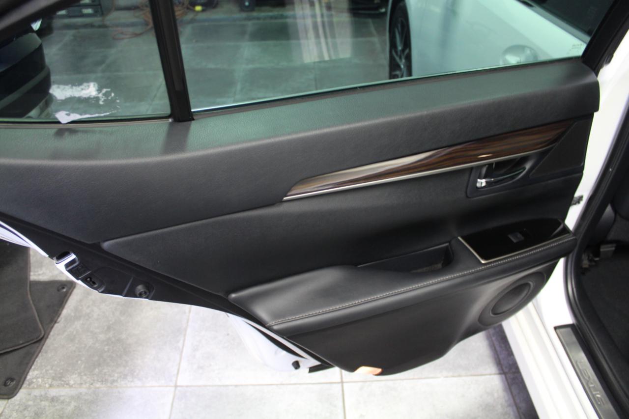 Lexus ES 350 4dr Sdn 2016