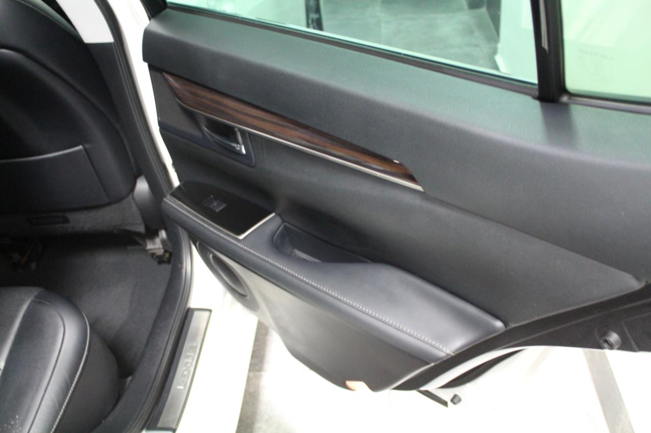 Lexus ES 350 4dr Sdn 2016
