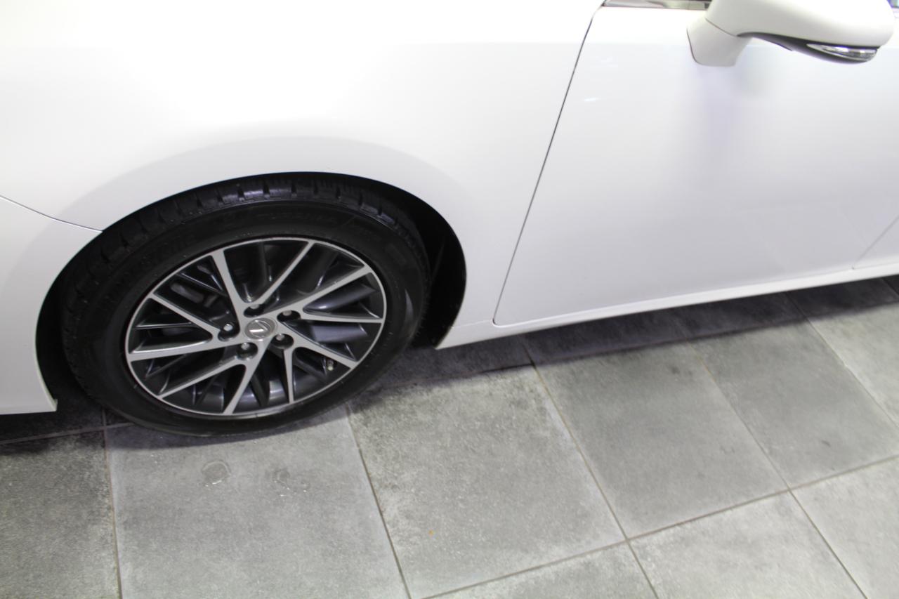 Lexus ES 350 4dr Sdn 2016