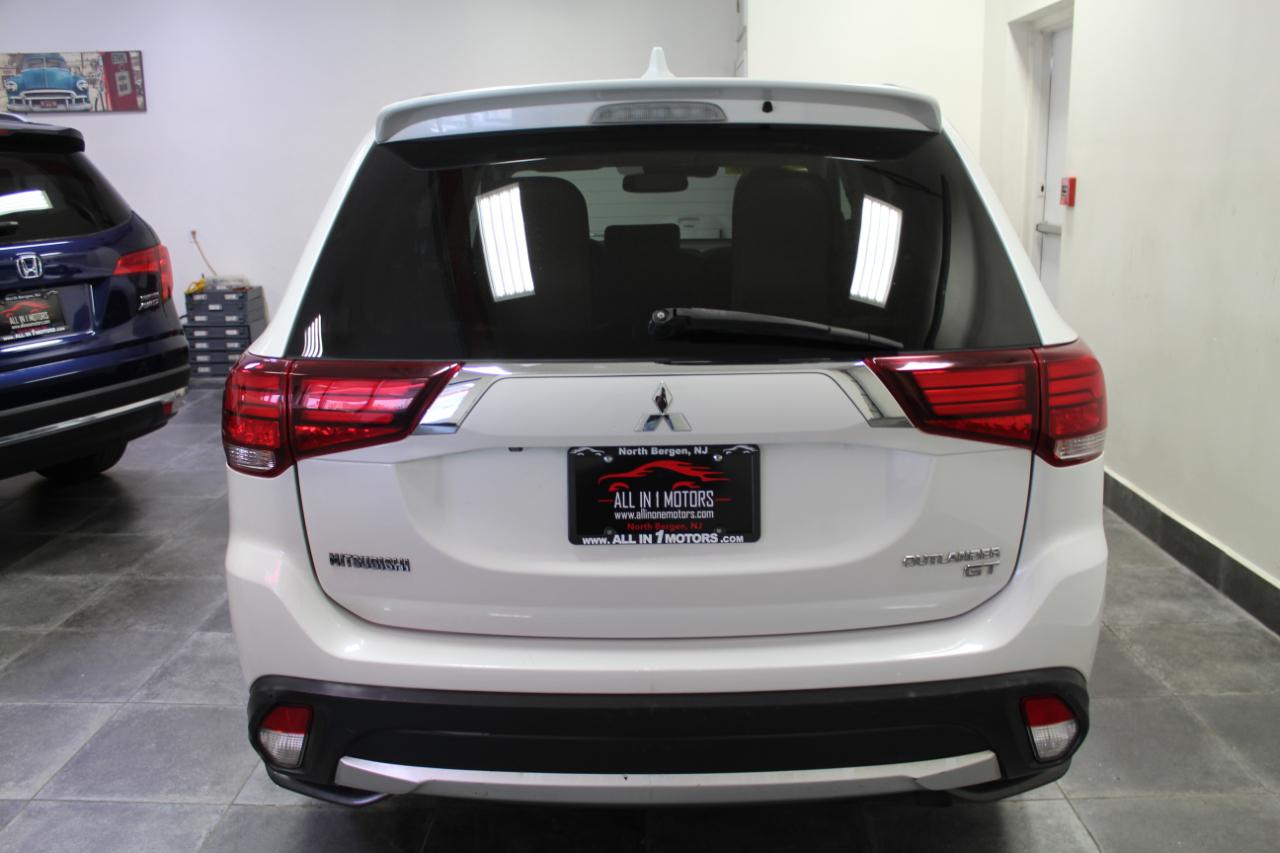 Mitsubishi Outlander GT S-AWC 2018