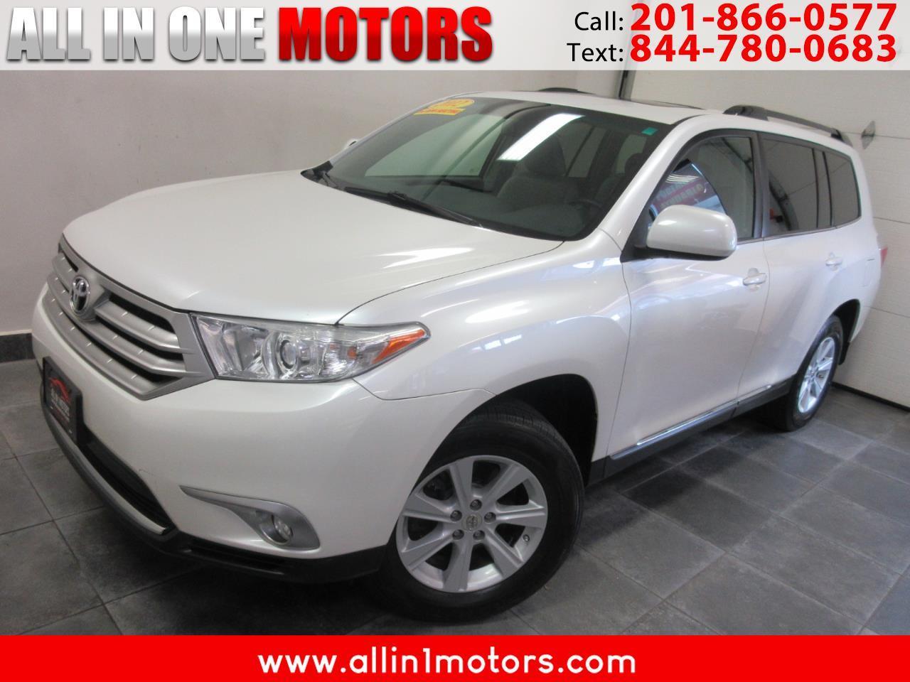 Toyota Highlander 4WD 4dr V6 (Natl) 2012