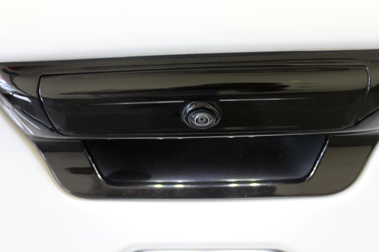 RAM 1500 Big Horn 4x4 Quad Cab 6'4" Box 2023
