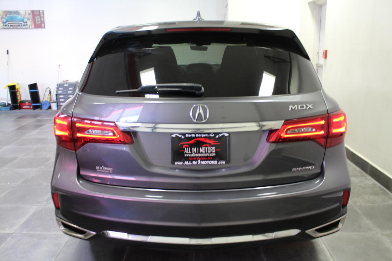 Acura MDX SH-AWD w/Technology Pkg 2017