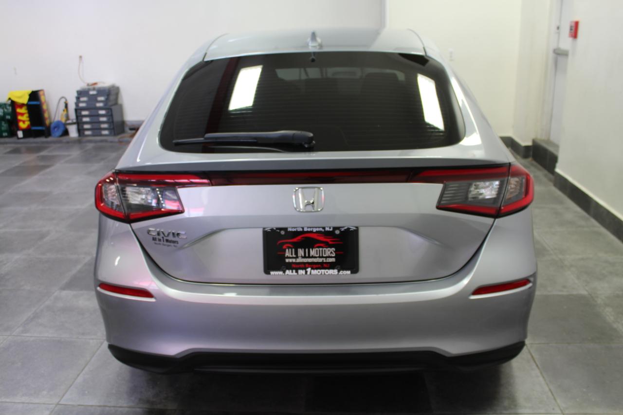 Honda Civic Hatchback LX CVT 2024