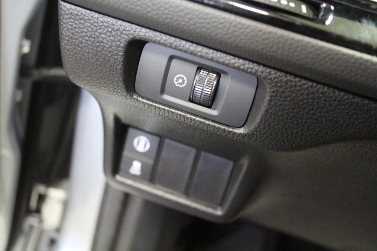 Honda Civic Hatchback LX CVT 2024