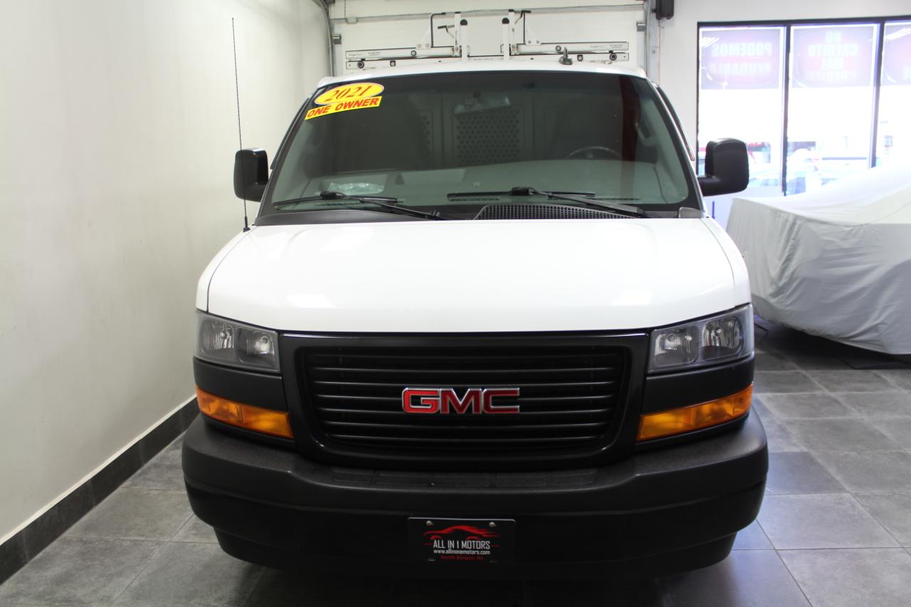 GMC Savana Cargo Van RWD 2500 135" 2021
