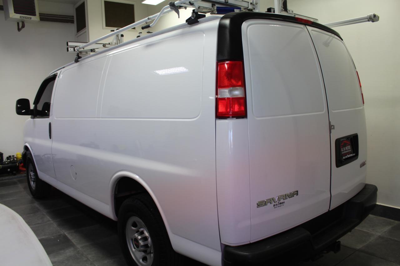 GMC Savana Cargo Van RWD 2500 135" 2021