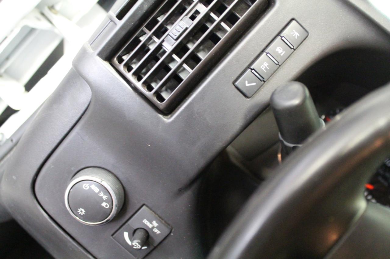 GMC Savana Cargo Van RWD 2500 135" 2021