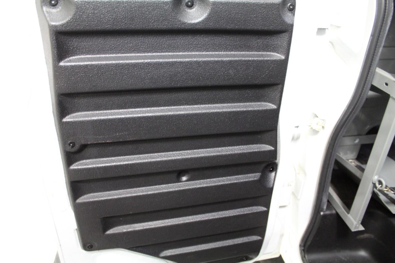 GMC Savana Cargo Van RWD 2500 135" 2021