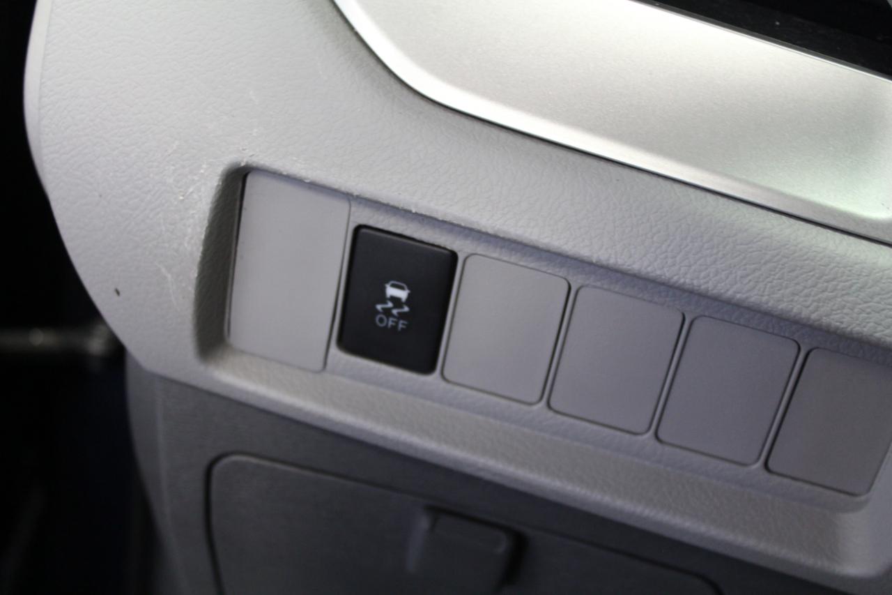 Toyota Sienna LE AWD 7-Passenger (Natl) 2020