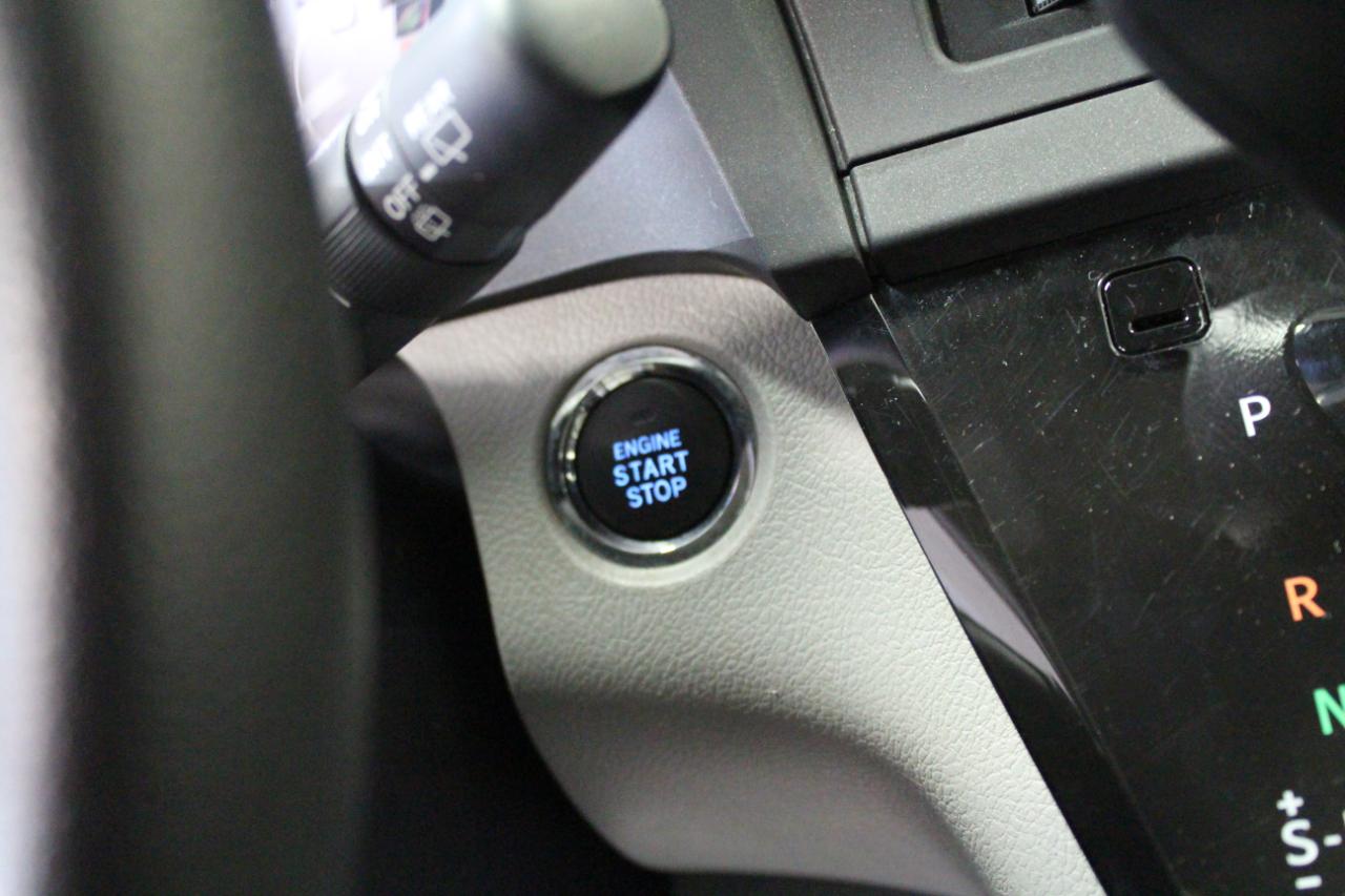 Toyota Sienna LE AWD 7-Passenger (Natl) 2020