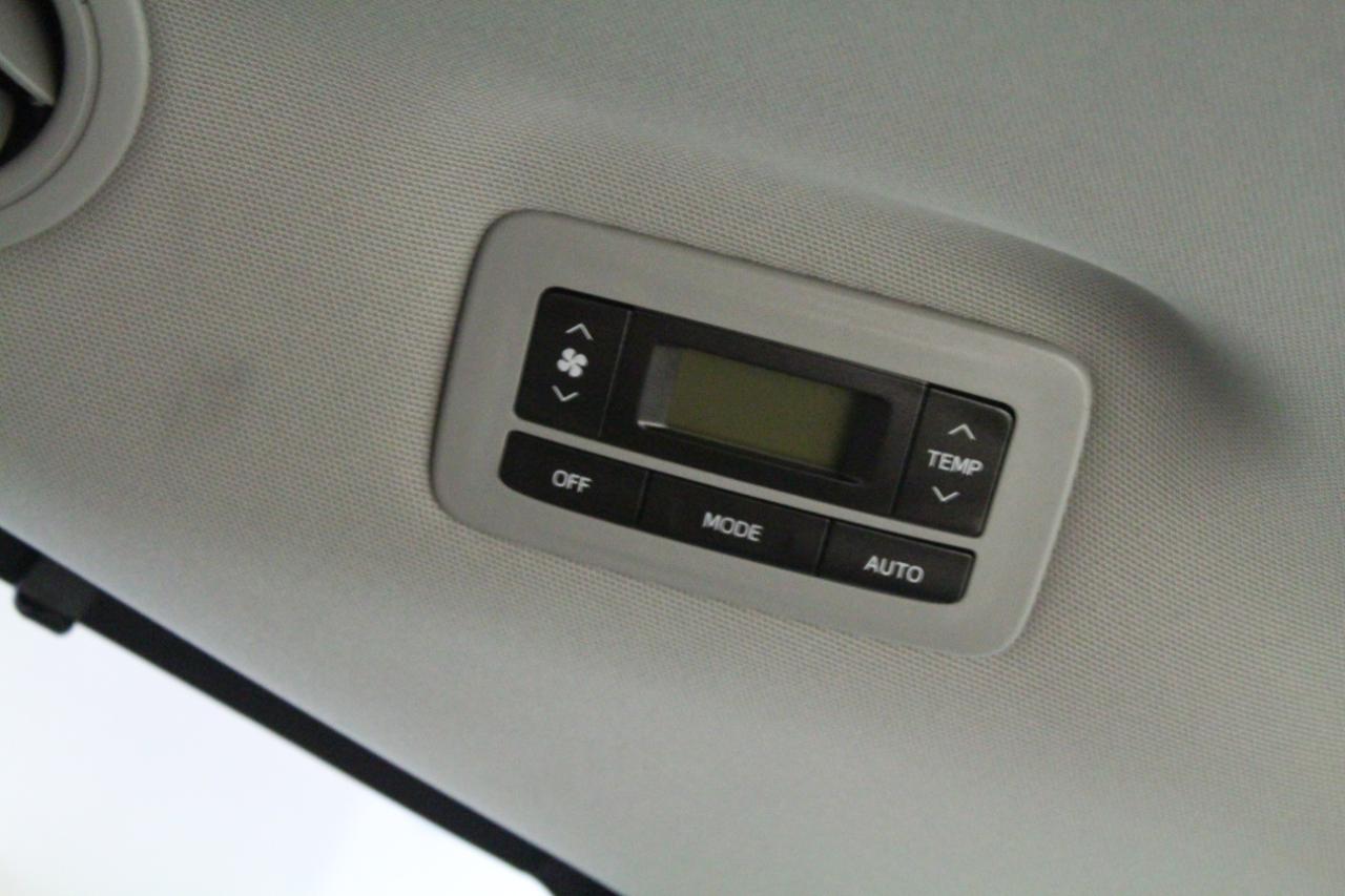 Toyota Sienna LE AWD 7-Passenger (Natl) 2020