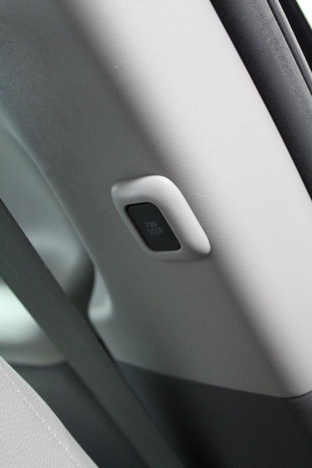 Toyota Sienna LE AWD 7-Passenger (Natl) 2020