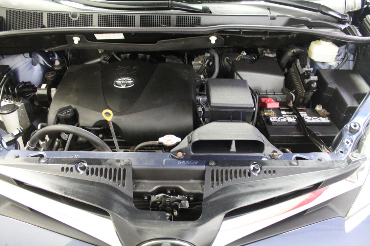 Toyota Sienna LE AWD 7-Passenger (Natl) 2020