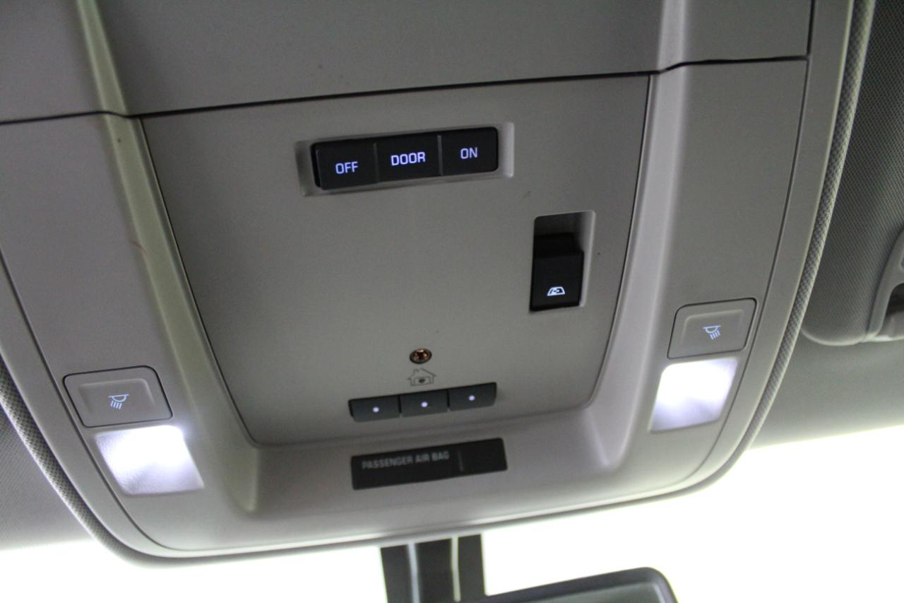 GMC Sierra 1500 4WD Crew Cab 153.0" SLT 2015
