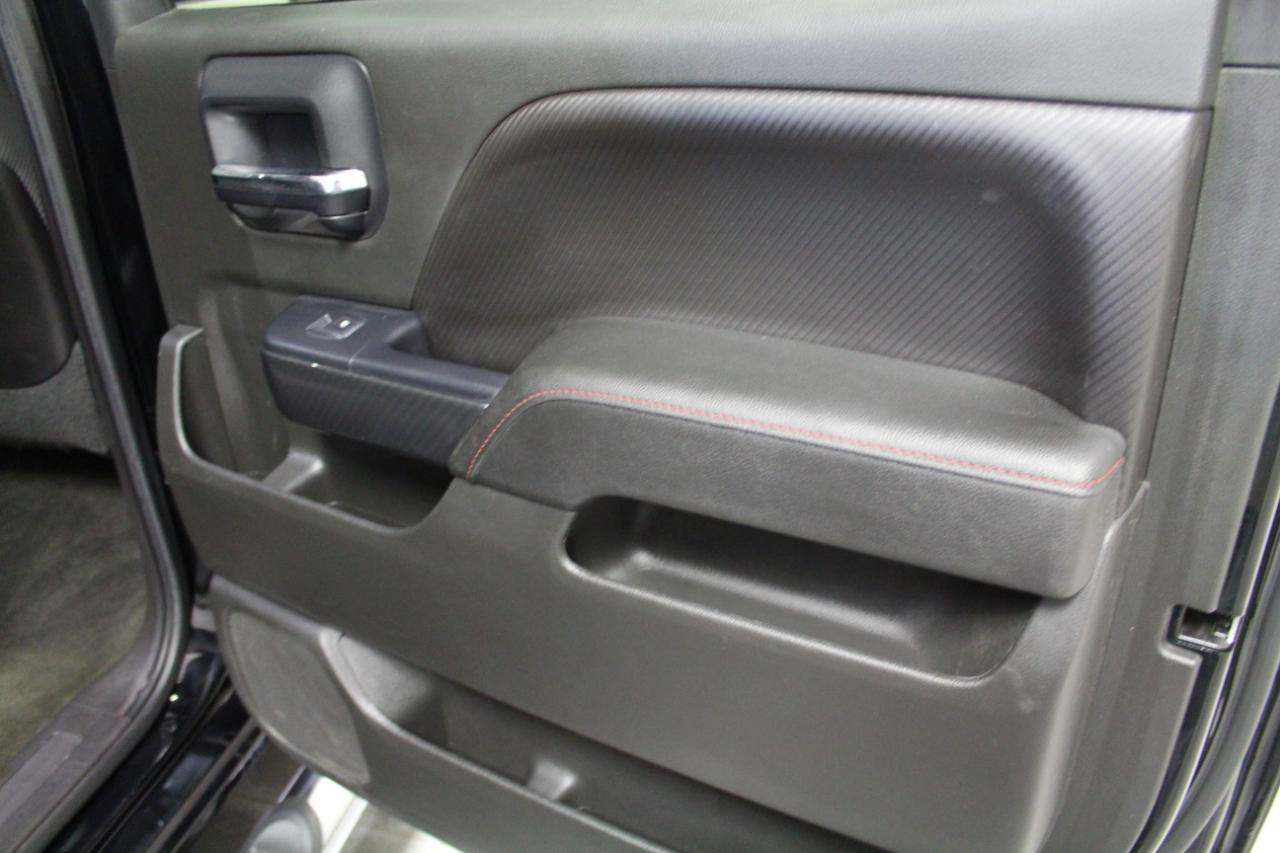 GMC Sierra 1500 4WD Crew Cab 153.0" SLT 2015