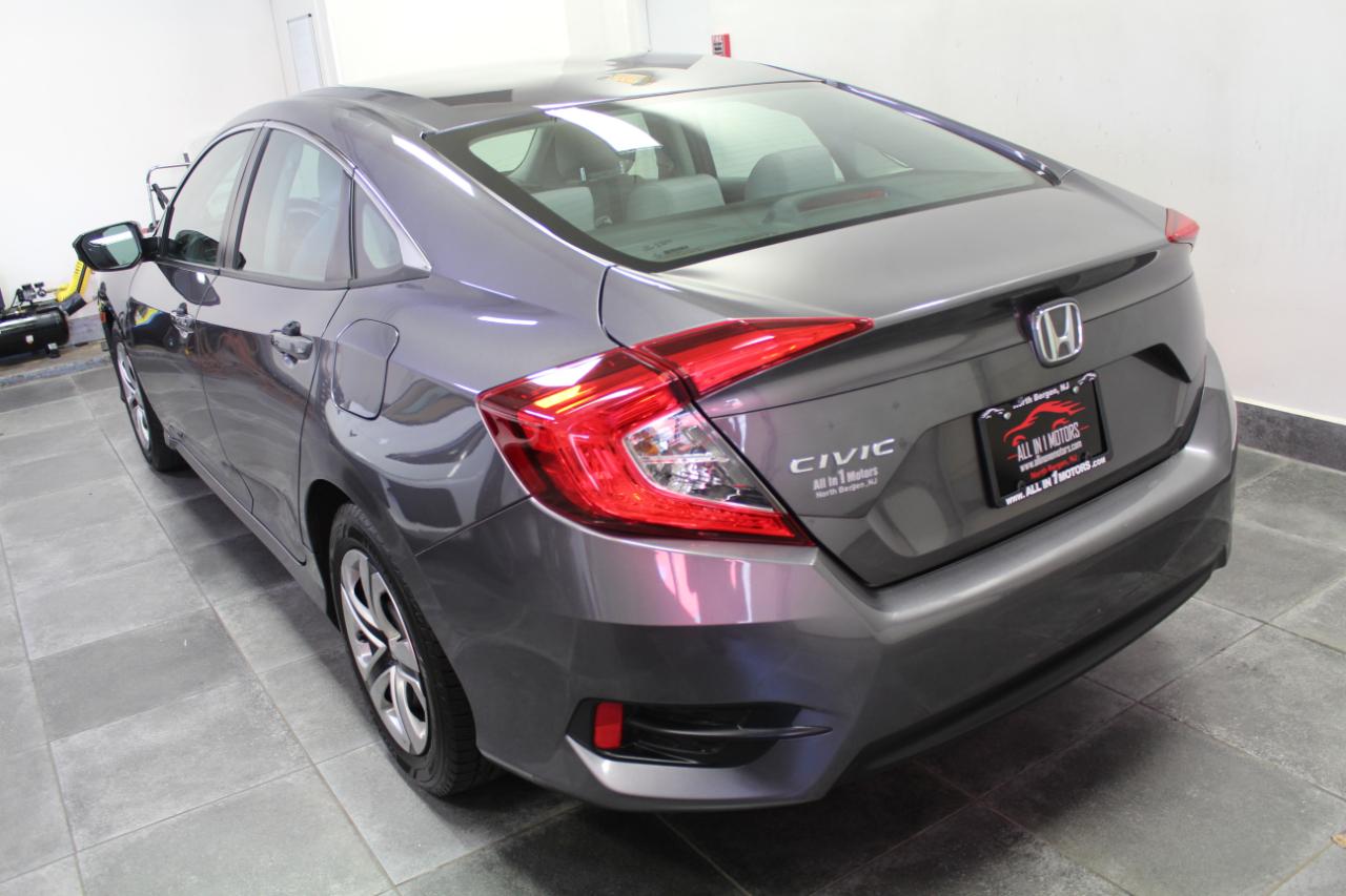 Honda Civic Sedan 4dr Man LX 2016