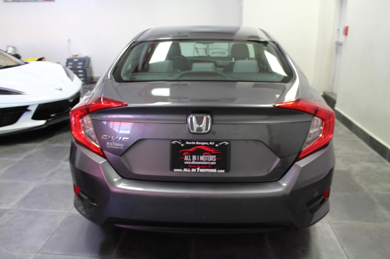 Honda Civic Sedan 4dr Man LX 2016
