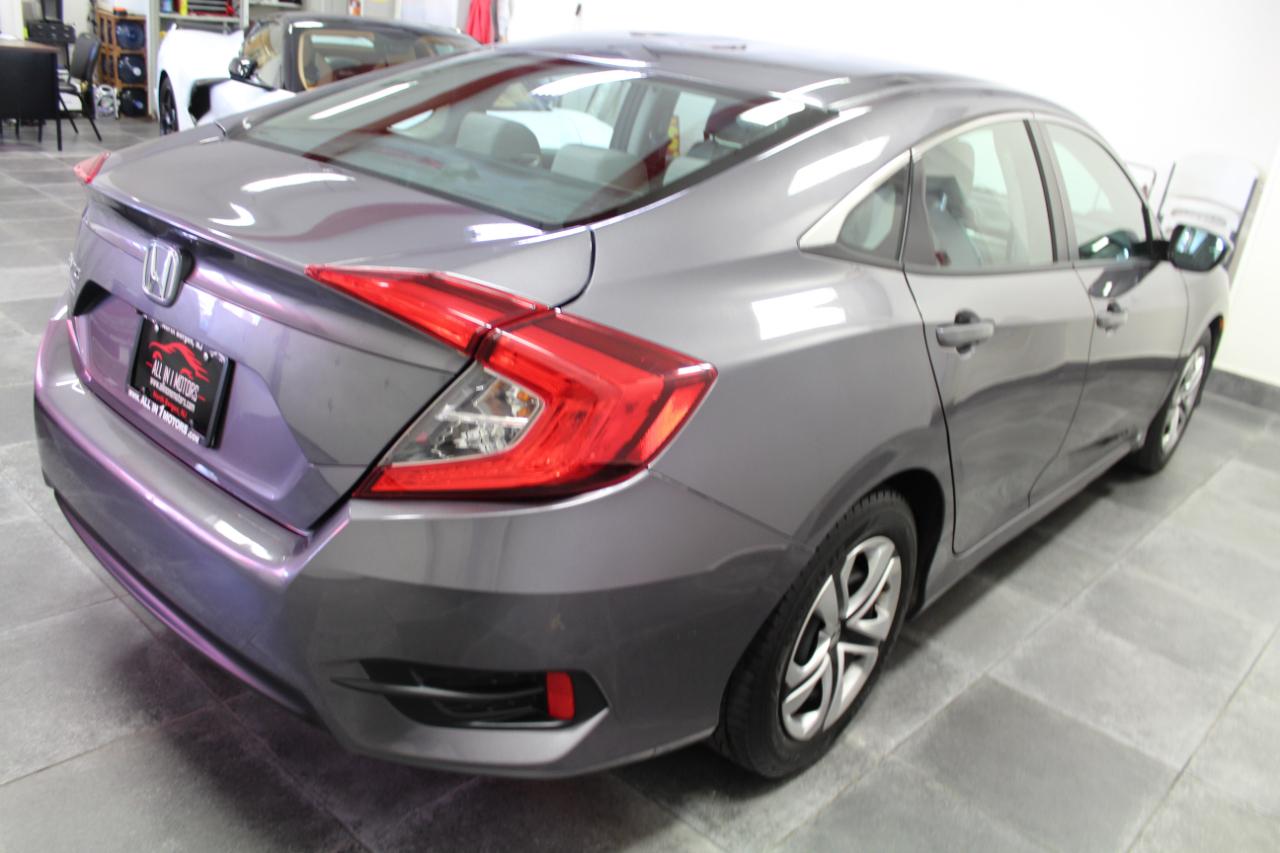 Honda Civic Sedan 4dr Man LX 2016