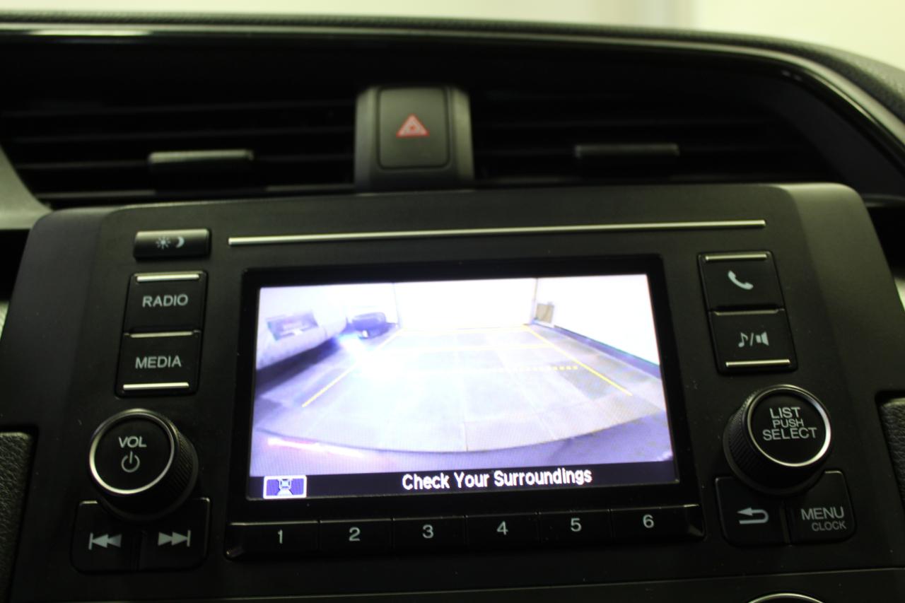 Honda Civic Sedan 4dr Man LX 2016