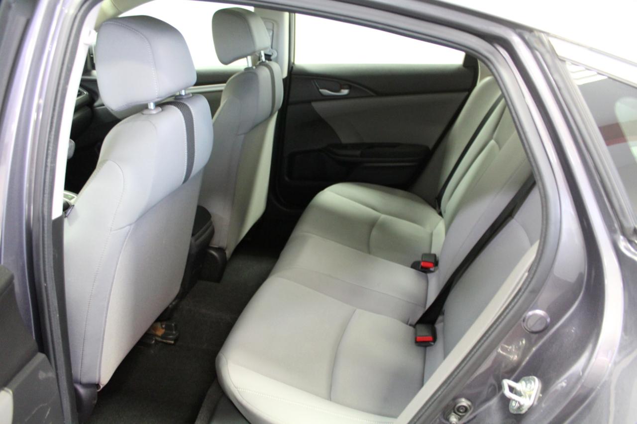 Honda Civic Sedan 4dr Man LX 2016